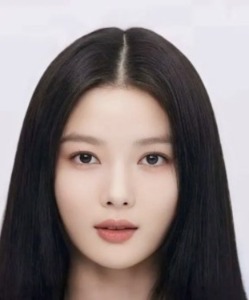Kim Yoo Jung