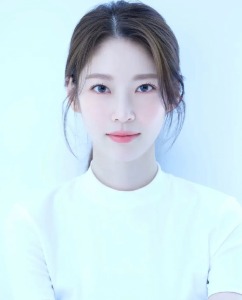 Gong Seung Yeon